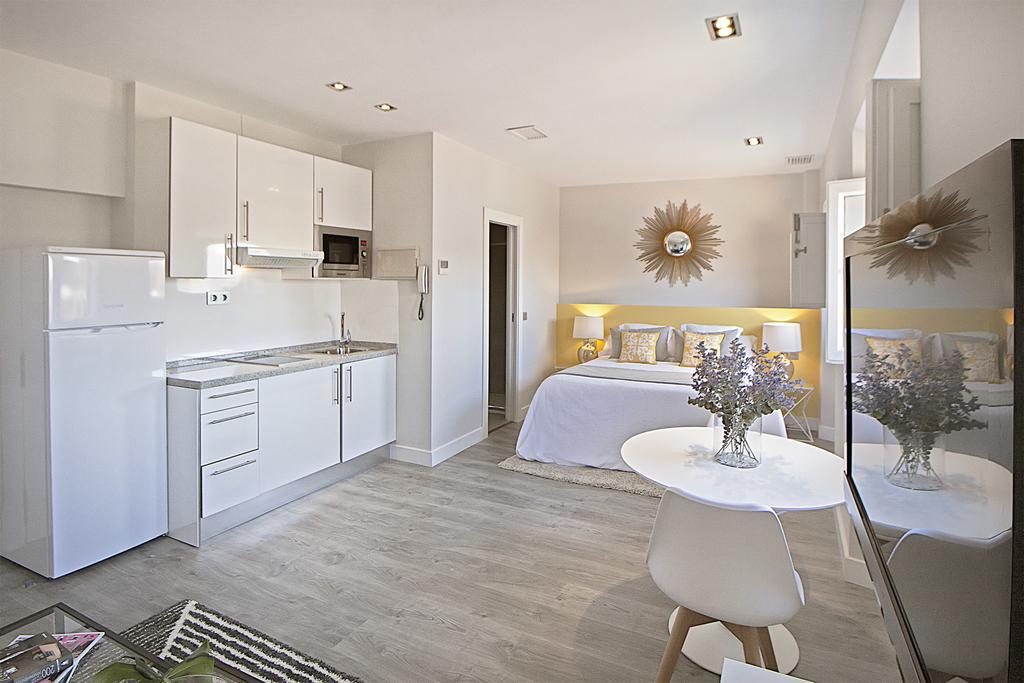 Iloftmalaga Studio Apartments Ngoại thất bức ảnh